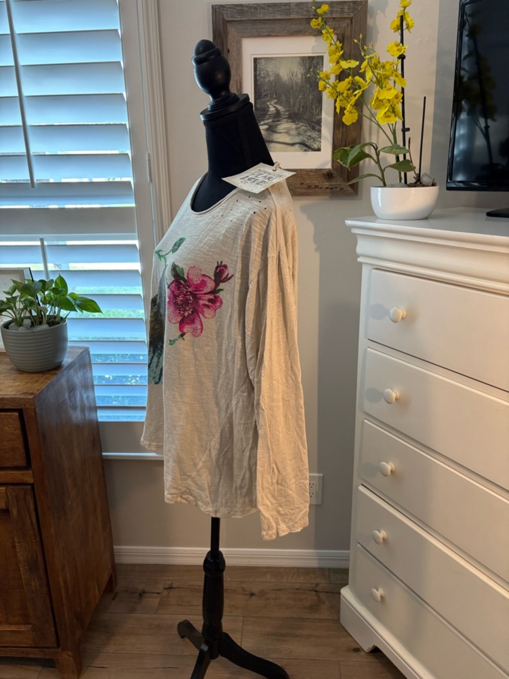 Magnolia Pearl NWT Messenger Viggo Long Sleeve Tee - Top 3104 in Moonlight, OSFM - Picture 4 of 11
